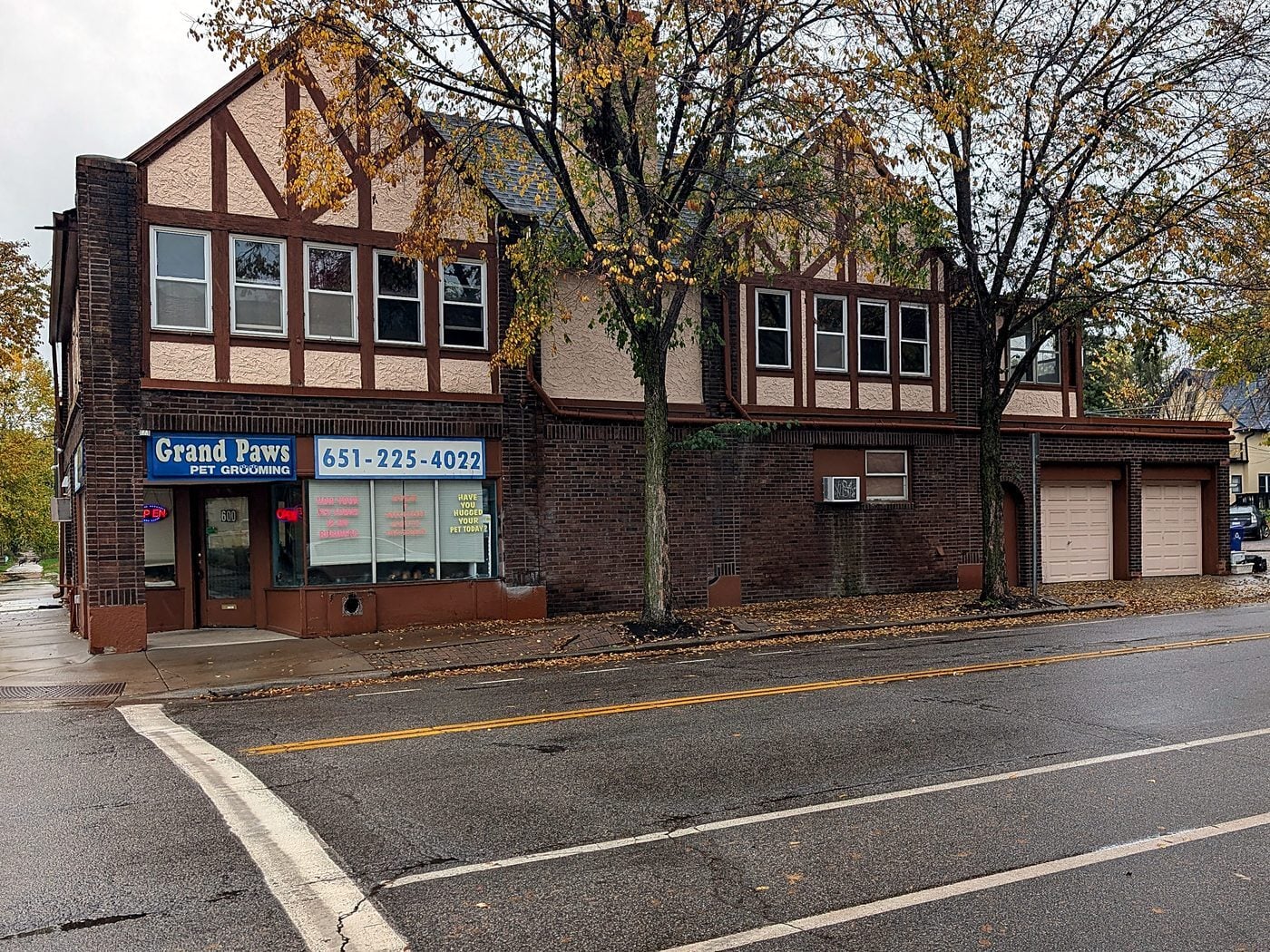 Hamline Avenue building, a mixed-use corner building at Hamline and Thomas, St. Paul